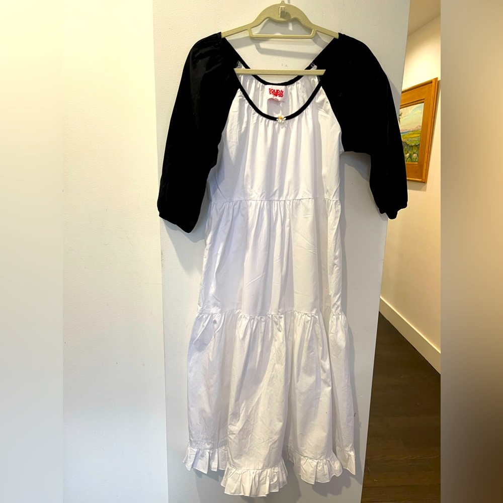 Never worn white cotton summer dress with black 3/4 sleeves